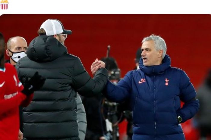 Pelatih Tottenham Hotspur, Jose Mourinho, mengungkapkan isi obrolan seusai Liverpool menang yang membuat Juergen Klopp tak setuju.