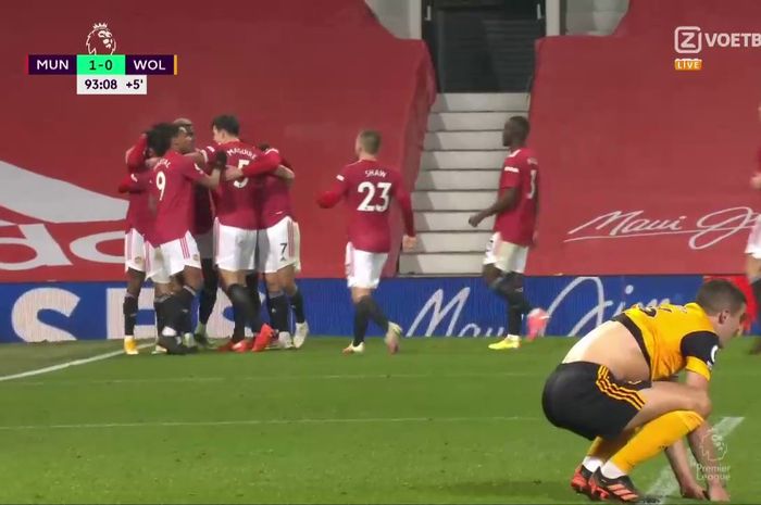 Selebrasi pemain Man United usai mencetak gol pada menit ke-90+3 ke gawang Wolves, Selasa (29/12/2020) atau Rabu dini hari WIB.