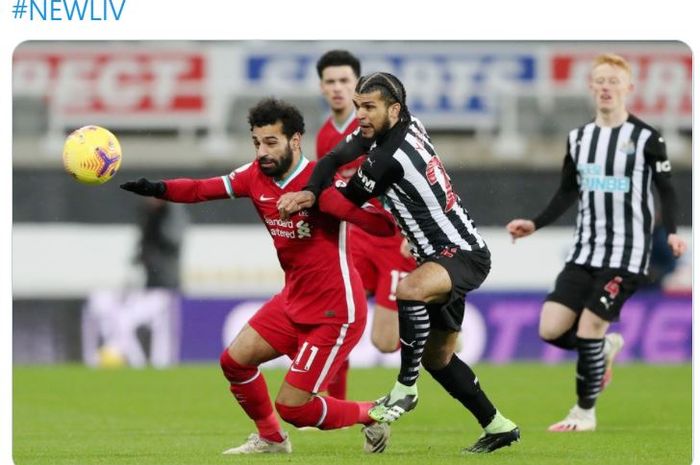 Aksi Mohamed Salah saat melawan Newcastle United di St. James Park, Rabu (30/12/2020).