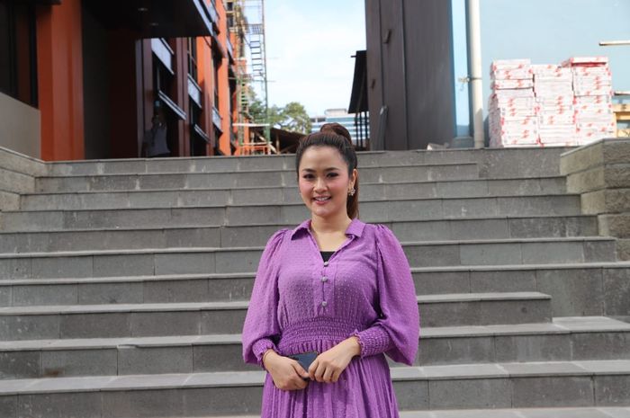 Vega Darwanti saat ditemui di kawasan Tendean, Jakarta Selatan, belum lama ini.