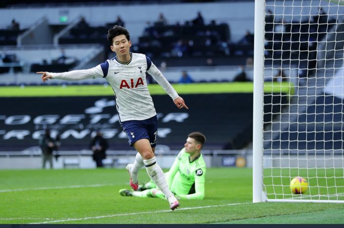 Son Heung-min, mencetak gol ke-100 buat Tottenham Hotspur saat mengalahkan Leeds United di Liga Inggris, Sabtu (2/2/2021) di Tottenham Hotspur Stadium.