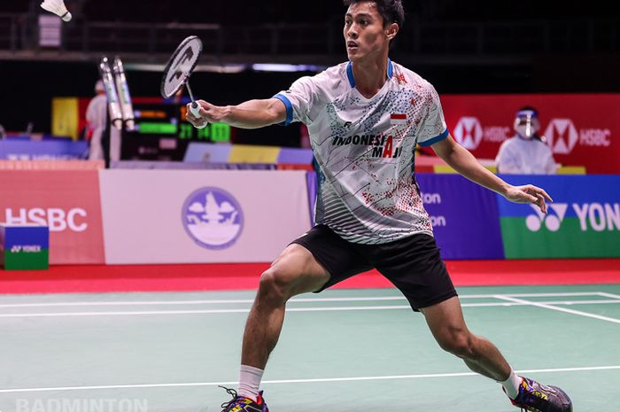 Pebulu tangkis tunggal putra Indonesia, Shesar Hiren Rhustavito, pada babak pertama Thailand Open I 2021 di Impact Arena Bangkok, Rabu (13/1/2021).