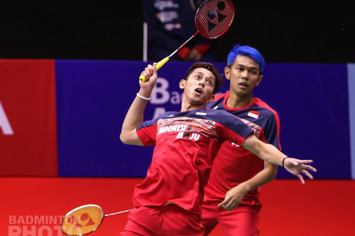 Pasangan ganda putra Indonesia, Fajar Alfian/Muhammad Rian Ardianto, saat menjalani laga babak kedua Thailand Open I  2021 di Impact Arena, Bangkok, Thailand, Kamis (14/1/2021).