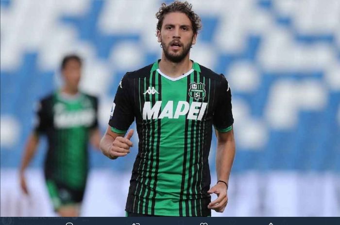 Gelandang tengah Sassuolo, Manuel Locatelli, dikabarkan masuk buruan Manchester City. 