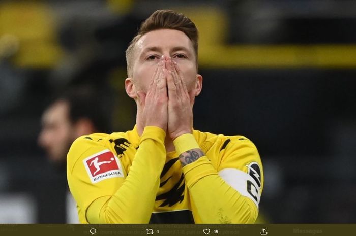 Ekspresi kapten Borussia Dortmund, Marco Reus, gagal mengeksekusi penalti ke gawang FSV Mainz, Sabtu (16/1/2021).