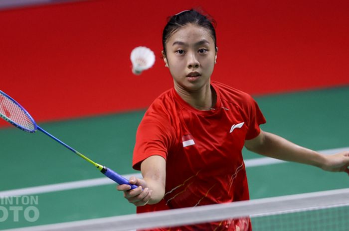 Pebulu tangkis tunggal putri Singapura, Yeo Jia Min, menyingkirkan Ruselli Hartawan (Indonesia) pada babak pertama Thailand Open II 2021 di Impact Arena, Bangkok, Thailand, 20 Januari 2021.