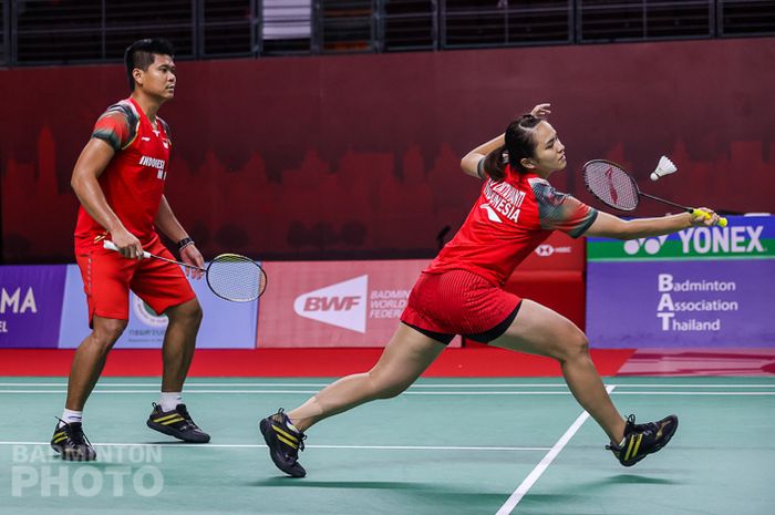 Ganda campuran Indonesia, Praveen Jorda/Melati Daeva Oktavianti saat tampil pada babak pertama Thailand Open II 2021, Rabu (20/1/2021)