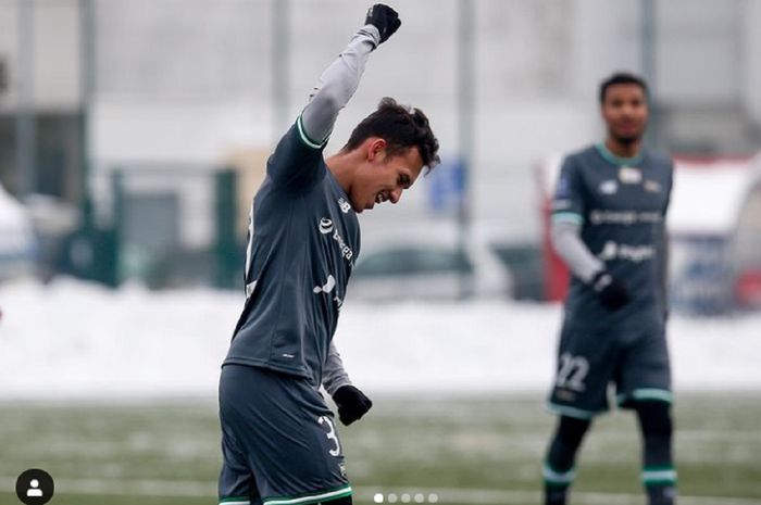 Egy Maulana Vikri selebrasi seusai mencetak gol saat membela Lechia Gandsk kontra Olimpia Grudziadz dalam uji coba di Sopot, Polandia,  Selasa (19/1/2021) siang waktu setempat atau malam WIB.