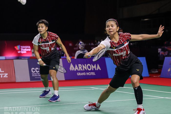 Pasangan ganda putri Indonesia, Greysia Polii/Apriyani Rahayu, saat menjalani laga babak kesatu Thailand Open II 2021 di Impact Arena, Bangkok, Thailand, Selasa (19/1/2021).