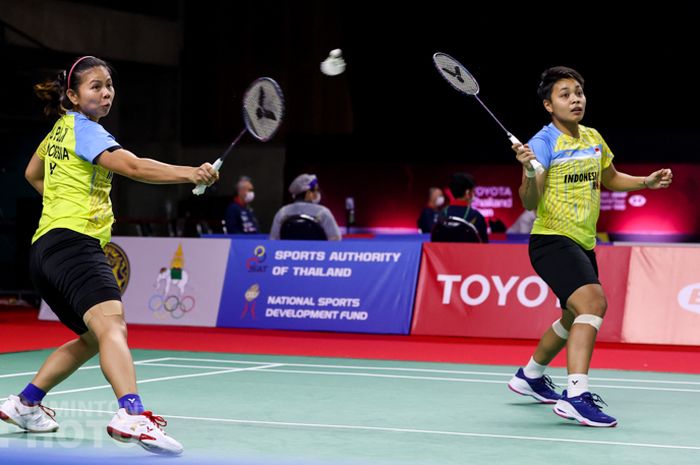 Pasangan ganda putri Indonesia, Greysia Polii/Apriyani Rahayu, pada babak perempat final Thailand Open II 2021 di Impact Arena, Bangkok, Jumat (21/1/2021).