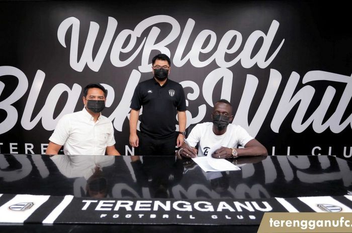 Makan Konate menandatangani kontrak bersama Terengganu FC.