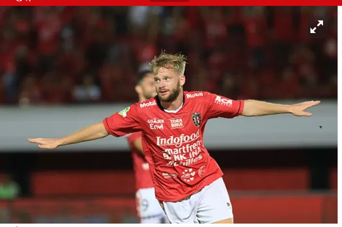 Pemain Bali United, Melvin Platje.