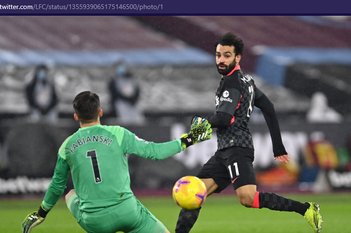 Mohamed Salah mencetak brace sekaligus menyaingi Cristiano Ronaldo saat membawa Liverpool menumbangkan West Ham. 