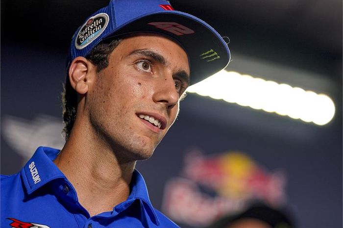 Pembalap Suzuki Ecstar, Alex Rins ingin merebut gelar juara dunia MotoGP dari tangan rekannya Joan Mir.