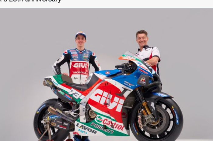 Alex Marquez (kiri) bersama manajer tim, Lucio Cecchinello (kanan), saat peluncuran livery LCR Honda Castrol untuk MotoGP 2021.