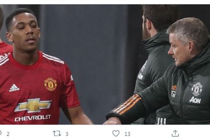 Alan Shearer mengungkapkan dua sifat seorang penyerang yang kurang dimiliki oleh penyerang Man United, Anthony Martial.