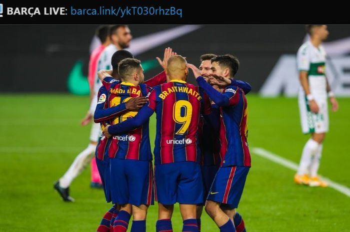 Barcelona sukses meraih kemenangan meyakinkan atas Elche dalam lanjutan laga Liga Spanyol 2020-2021 dengan skor telak 3-0.