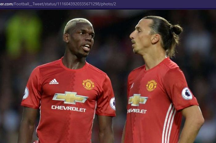 Zlatan Ibrahimovic (kanan) dan Paul Pogba saat memperkuat Manchester United.