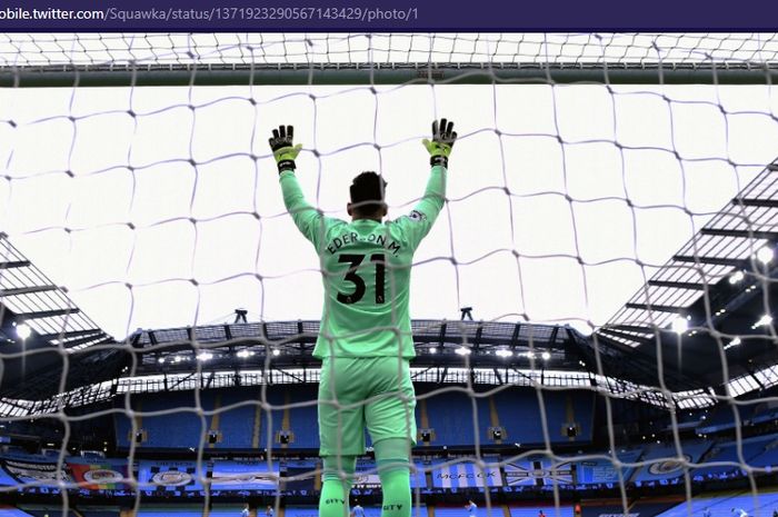 Kiper Manchester CIty, Ederson, berada di gawangnya saat menjamu Borussia Moenchengladbach pada laga leg kedua babak 16 besar Liga Champions 2020-2021, Selasa (16/3/2021) waktu setempat atau Rabu pukul 03.00 WIB.