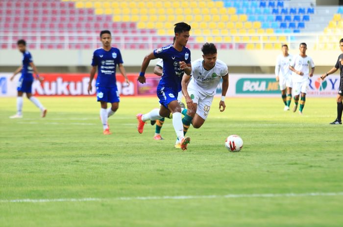 PSIS Semarang vs Tira Persikabo, laga penyisihan Grup B, PIala Menpora 2021, di Stadion Manahan, Surakarta, Kamis (25/3/2021).