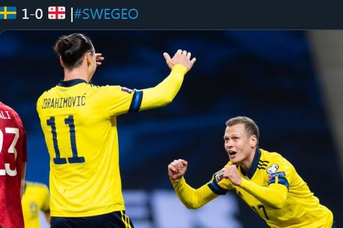 Zlatan Ibrahimovic memberi assist kepada Victor Claesson untuk gol timnas Swedia ke gawang Georgia di kualifikasi Piala Dunia 2022, 25 Maret 2021.