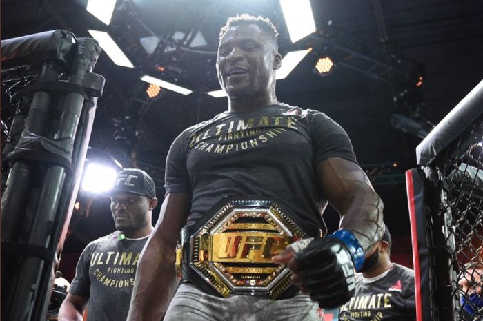 Francis Ngannou, juara baru kelas berat UFC.