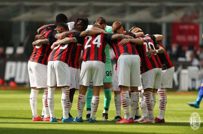 Para pemain AC Milan dalam laga melawan Sampdoria, Sabtu (3/4/2021).