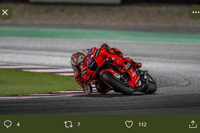 Pembalap Ducati Lenovo, Jack Miller, saat beraksi di Sirkuit Losail, Qatar, Minggu (4/4/2021) pada ajang MotoGP Doha 2021.