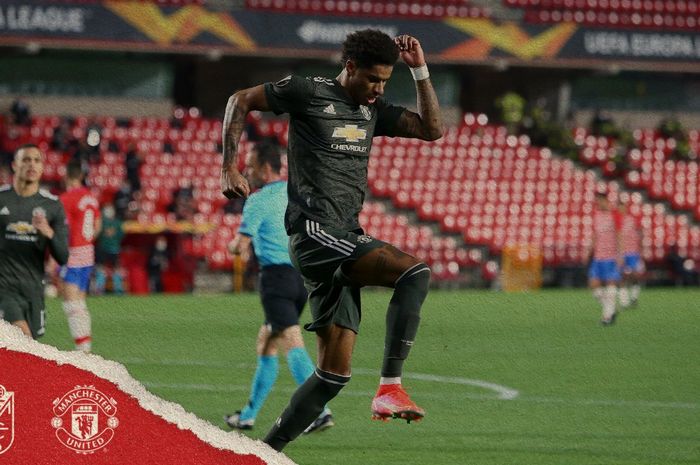 Aksi striker Manchester United, Marcus Rashford, saat melawan Granada dalam laga leg pertama babak perempat final Liga Europa 2020-2021, Kamis (8/4/2021) waktu setempat atau Jumat pukul 02.00 WIB.