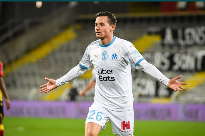 Winger Olympique Marseille, Florian Thauvin, bersedia menurunkan tuntutan gajinya kepada AC Milan.