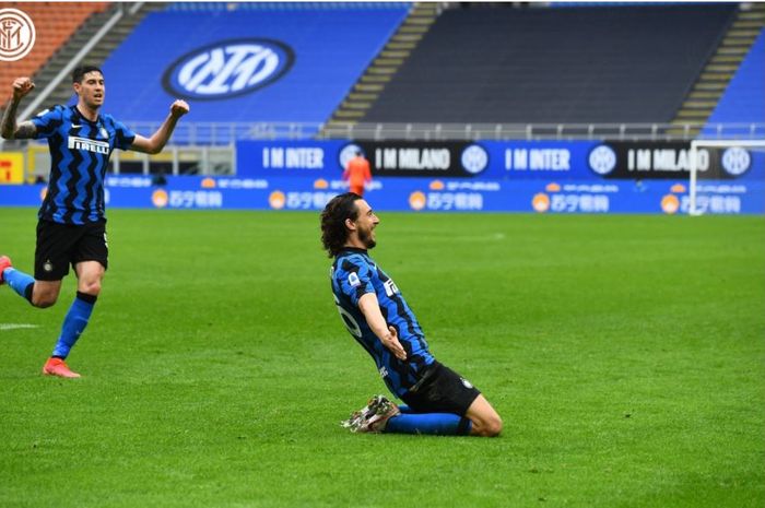 Inter Milan meraih kemenangan 1-0 atas Cagliari berkat gol tunggal Matteo Darmian pada lanjutan Liga Italia, Minggu (11/4/2021).