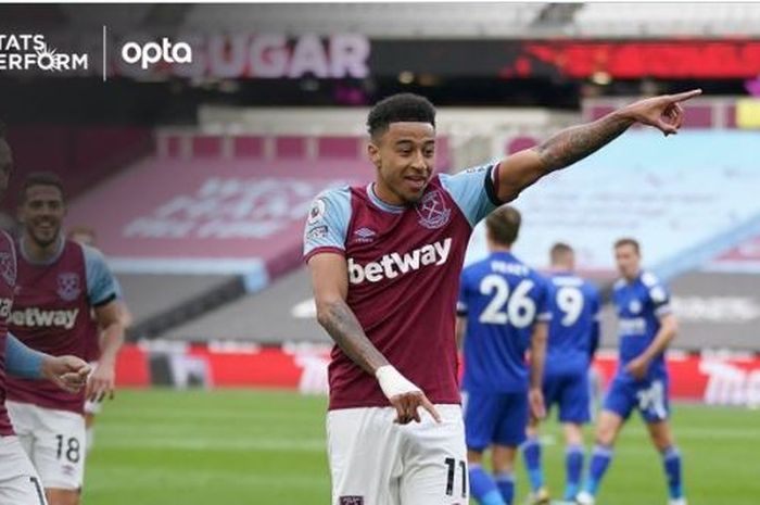 Jesse Lingard kembali tampil sebagai bintang bagi West Ham usai mencetak dua gol dalam kemenangan atas Leicester City.