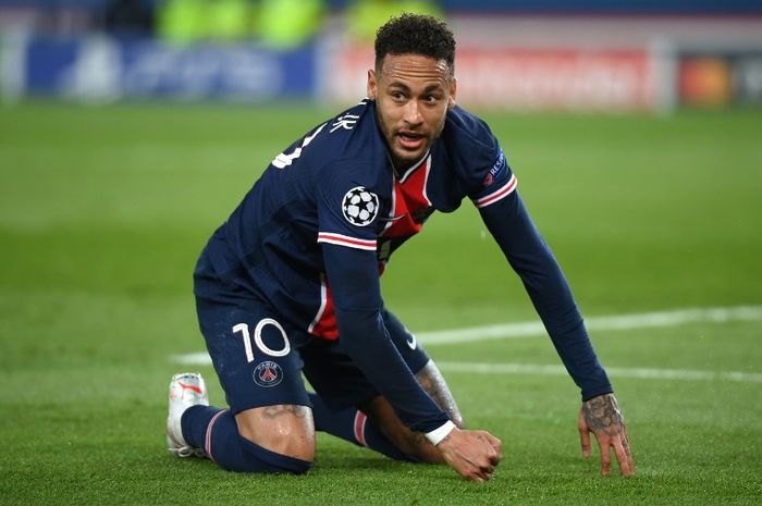 Striker PSG, Neymar, dalam laga kontra Bayern Muenchen pada Selasa (13/4/2021).