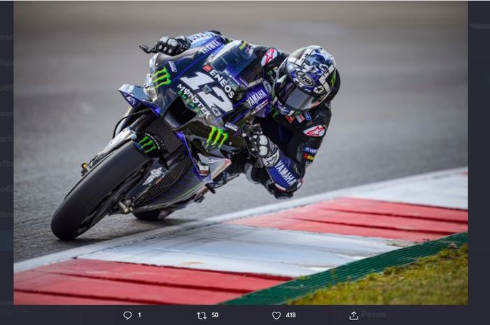 Pembalap Monster Energy Yamaha, Maverick Vinales, ketika beraksi pada sesi latihan bebas MotoGP Portugal 2021, Jumat, (16/4/2021). 