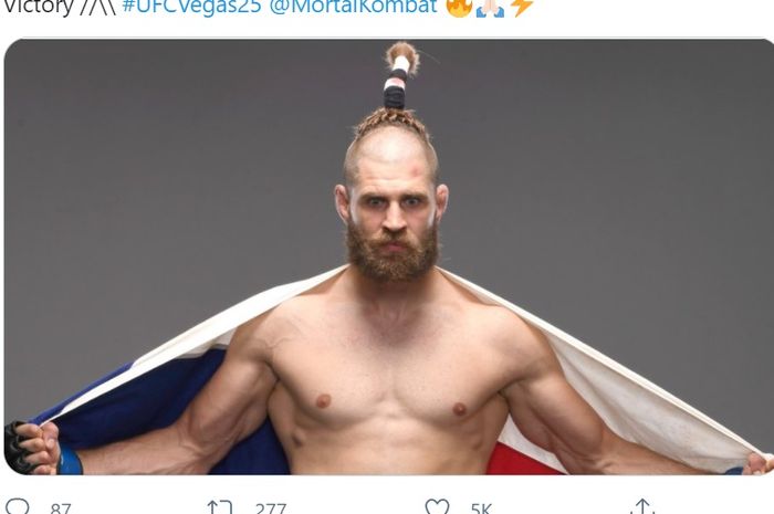 Petarung kelas berat ringan UFC, Jiri Prochazka ingin melawan tiga petarung ini