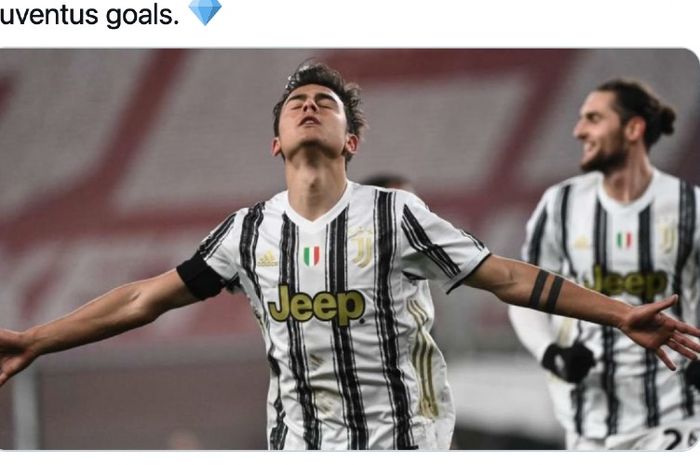 Selebrasi pemain Juventus, Paulo Dybala (depan), usai mencetak gol melawan Sassuolo, Rabu (12/5/2021) waktu setempat.