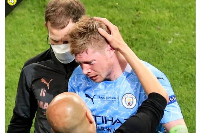 Kevin De Bruyne tampak mendapat memar setelah berbenturan dengan Antonio Ruediger dalam laga final Liga Champions 2020-2021 yang mempertemukan Manchester City dengan Chelsea.