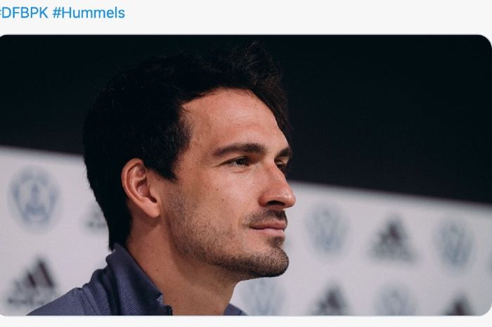 Bek Jerman, Mats Hummels.