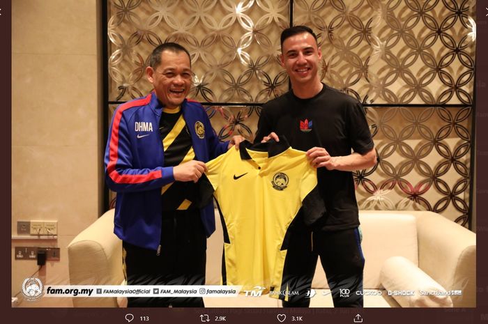 Dion Cools ketika diperkenalkan oleh Timnas Malaysia.