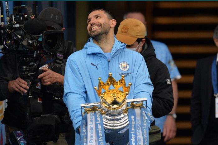 Eks penyerang Manchester City, Sergio Aguero telah menjadi legenda bagi tim Manchester Biru.