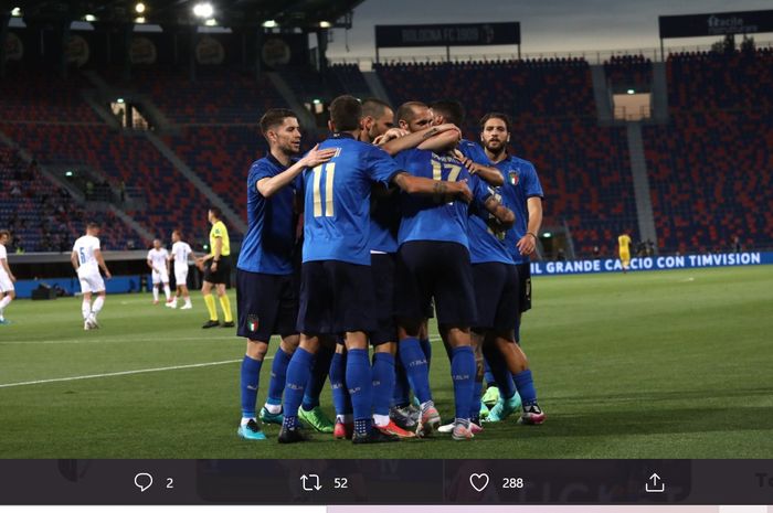 Timnas Italia, membuat sejarah dengan mengalahkan Republik Ceska 4-0 dalam uji coba EURO 2020, Jumat (4/6/2021) di Bologna.