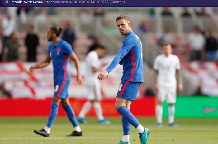 Jordan Henderson akhirnya kembali merumput dalam laga timnas Inggris melawan timnas Rumania di Stadion Riverside pada Minggu (6/6/2021) pukul 23.00 WIB.