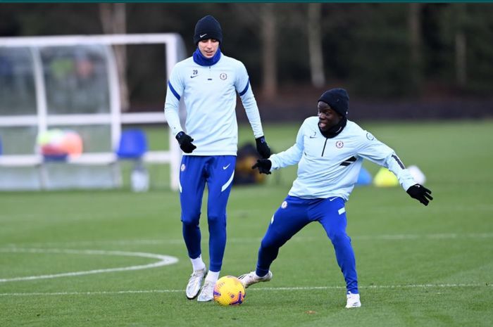 Momen latihan bersama Kai Havertz dan N'Golo Kante di sesi latihan Chelsea di Cobham.