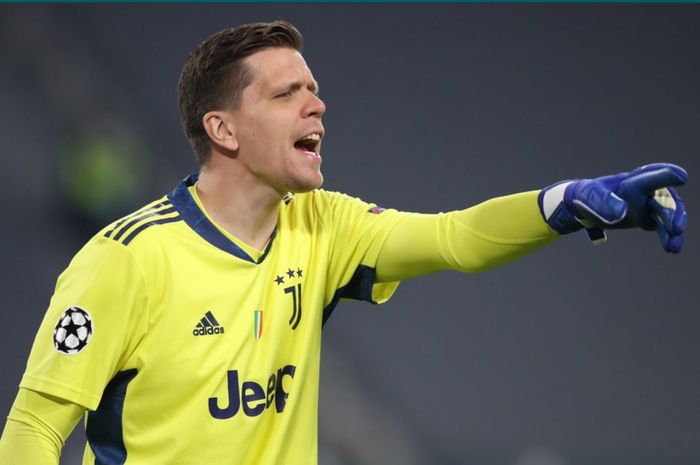 Kiper Juventus, Wojciech Szczesny tetap dipertahankan sebagai kiper utama.