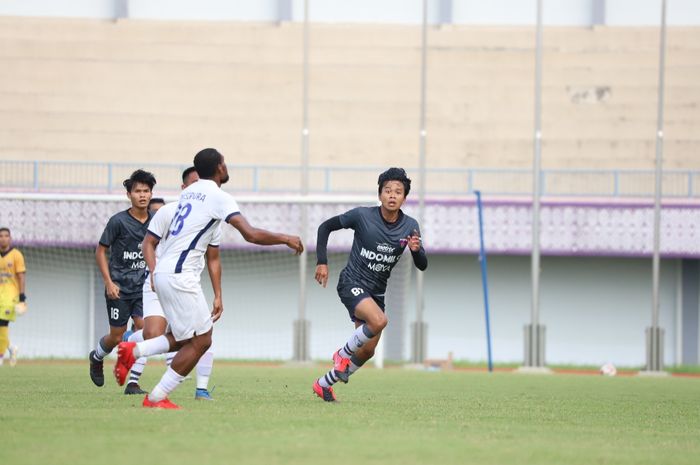 Laga uji coba Persita Tangerang ve Persipura Jayapura, di Stadion Indomilk Arena, Kelapa Dua, Kabupaten Tangerang, Minggu (13/6/2021).