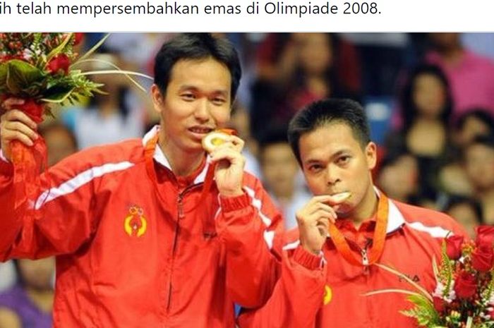 Hendra Setiawan dan Markis Kido saat memenangi medali emas Olimpiade 2008 di Beijing, China.