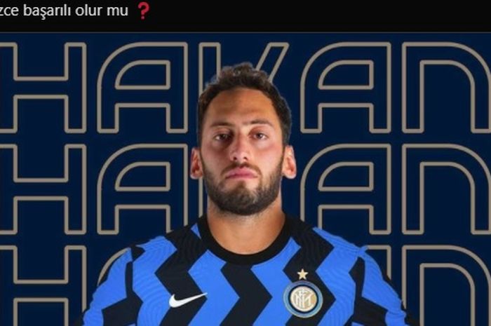 Gelandang serang AC Milan, Hakan Calhanoglu, dikabarkan bakal segera menjadi pemain Inter Milan.