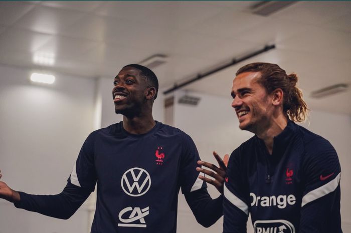 Barcelona akhirnya meminta maaf soal video aksi rasialisme yang dilakukan oleh Antoine Griezmann dan Ousmane Dembele.