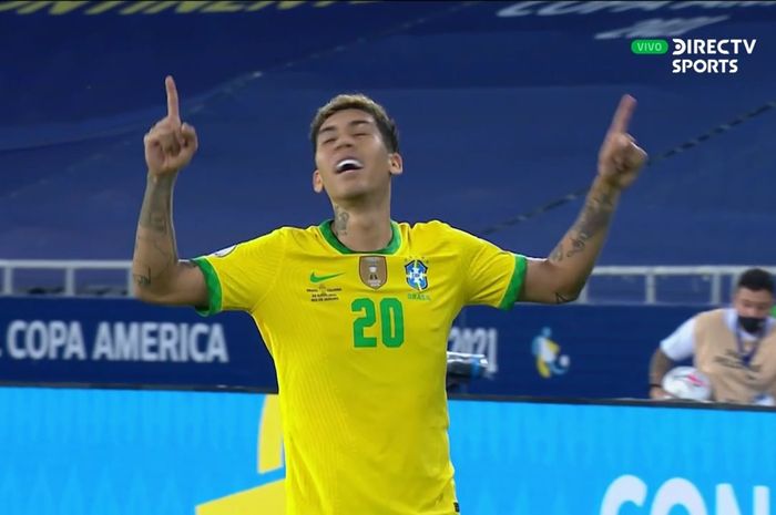 Selebrasi penyerang Brasil, Roberto Firmino usai mencetak gol ke gawang Kolombia di laga ketiga Copa America 2021, Kamis (24/6/2021) pagi WIB.