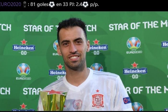 Gelandang Barcelona, Sergio Busquets, menjadi Star of the Match di laga Slovakia vs Spanyol